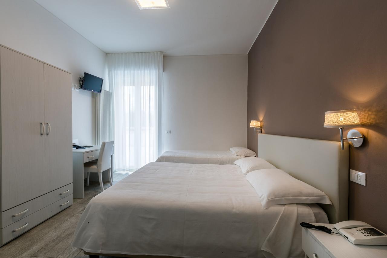 Hotel Saviola Sirmione Extérieur photo